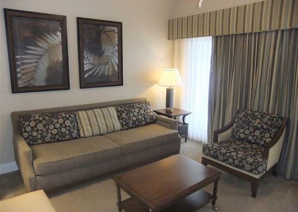 Carillon Beach Resort Inn Розмари-Бич Экстерьер фото