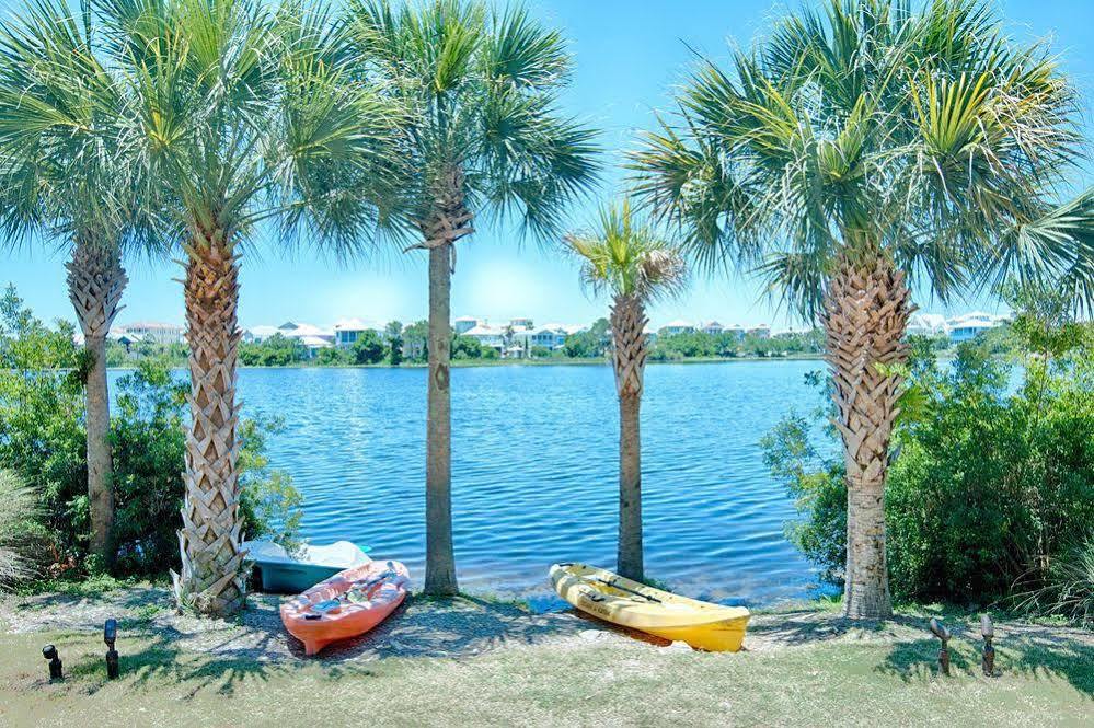 Carillon Beach Resort Inn Розмари-Бич Экстерьер фото